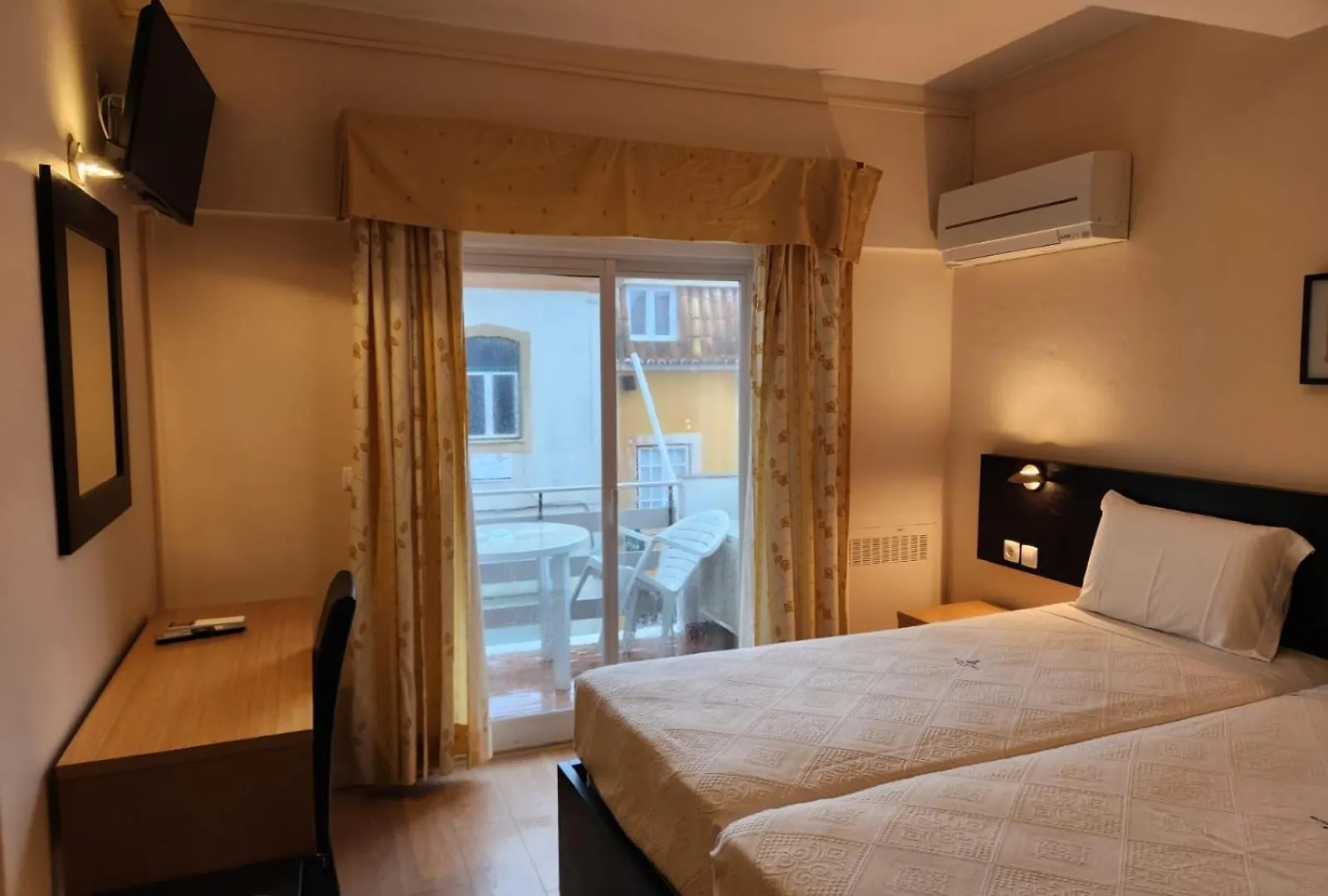 Hotel Riomar Lagos 3*,